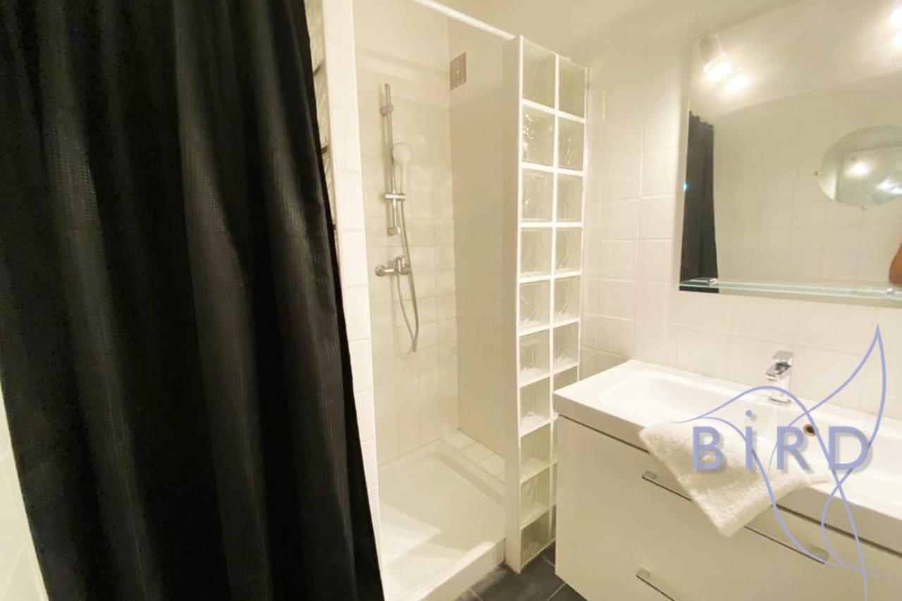Bright Flat Near To The Beach & Harbor سا لُرون دو فار المظهر الخارجي الصورة